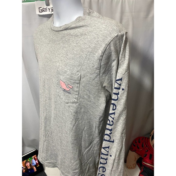 Vineyard Vines Shirt Men Small Gray Long Sleeve Tee Happy New Years 2020 - Picture 5 of 12